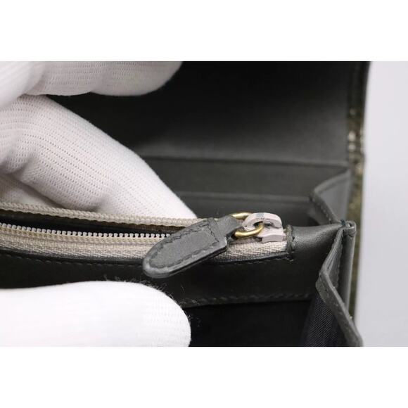 YVES SAINT LAURENT Vintage Used Green Patent Leather Long Wallet - Picture 8 of 15